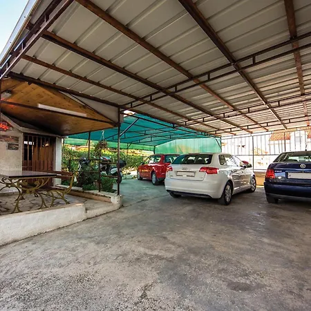 Ul Ftudmana Апартаменты *