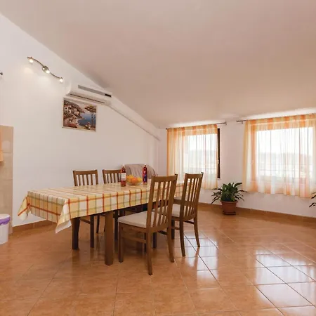 Ul Ftudmana Trogir