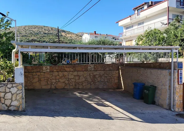 Ul Ftudmana Апартаменты *